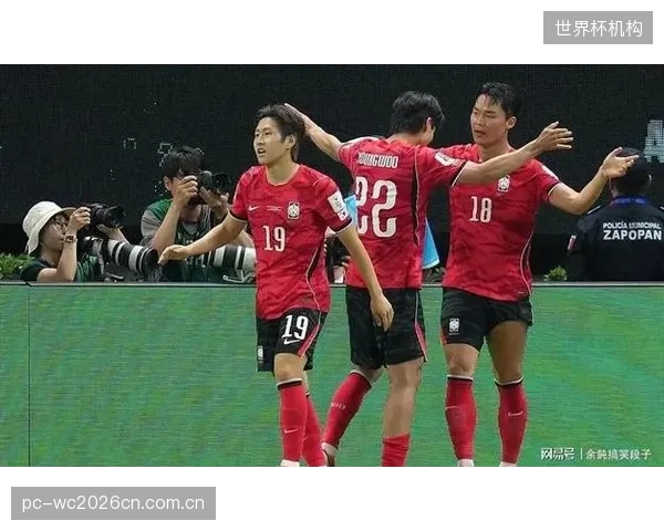 历史数据显示韩国对阵捷克不占优,但心理层面或因上次胜利占先。 历史数据显示韩国对阵捷克不占优,但心理层面或因上次胜利占先。